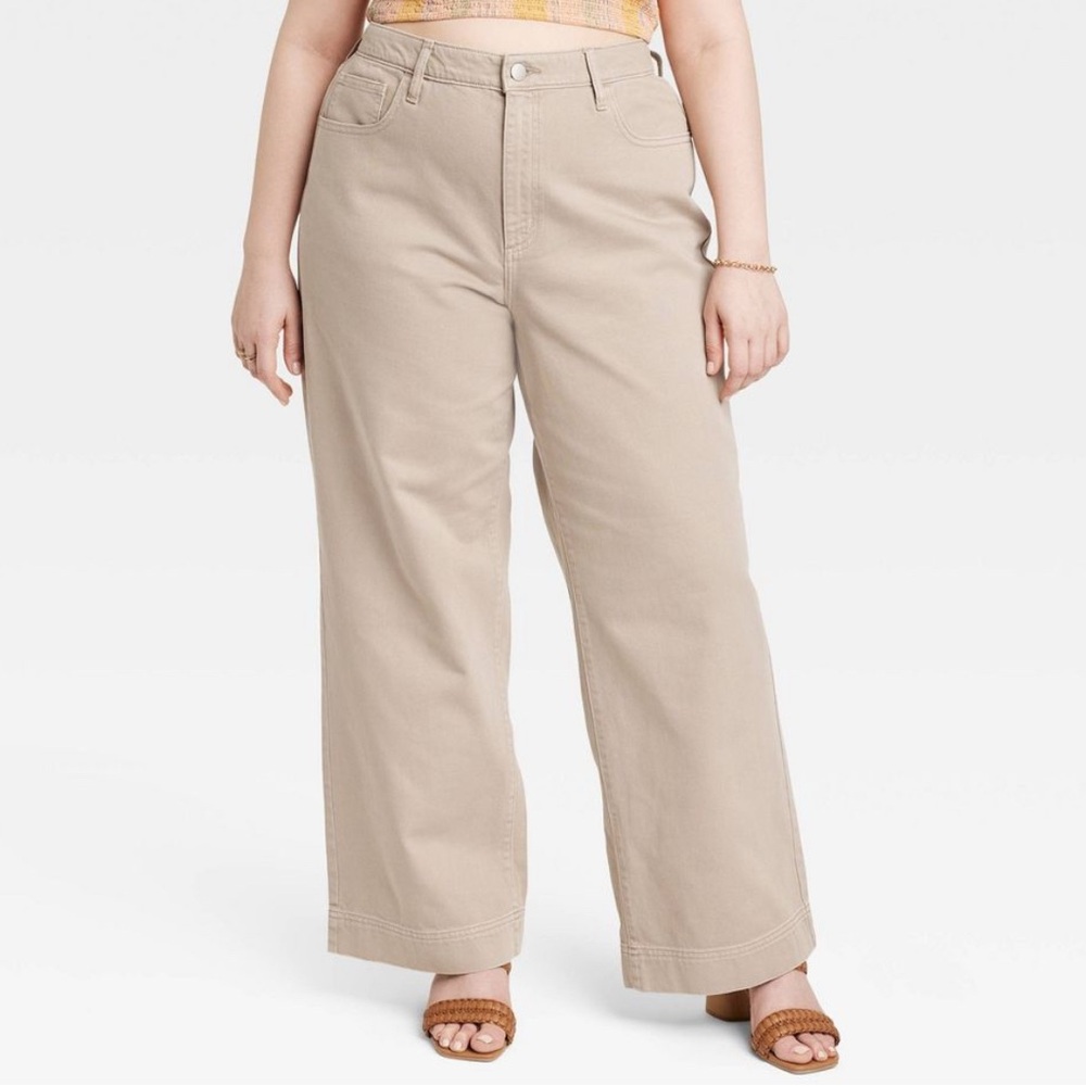 Universal Thread Women's High Waisted Wide Leg Cropped High-Rise Jeans as 14R